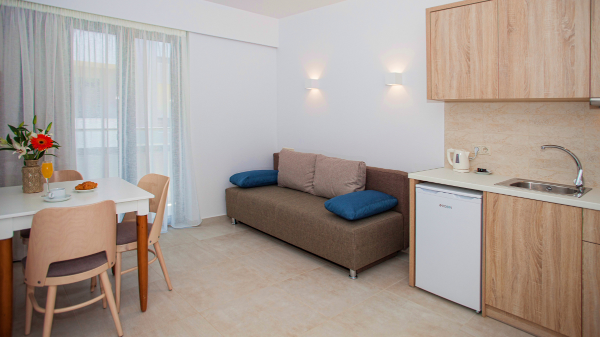 Minos ApartHotel - NR